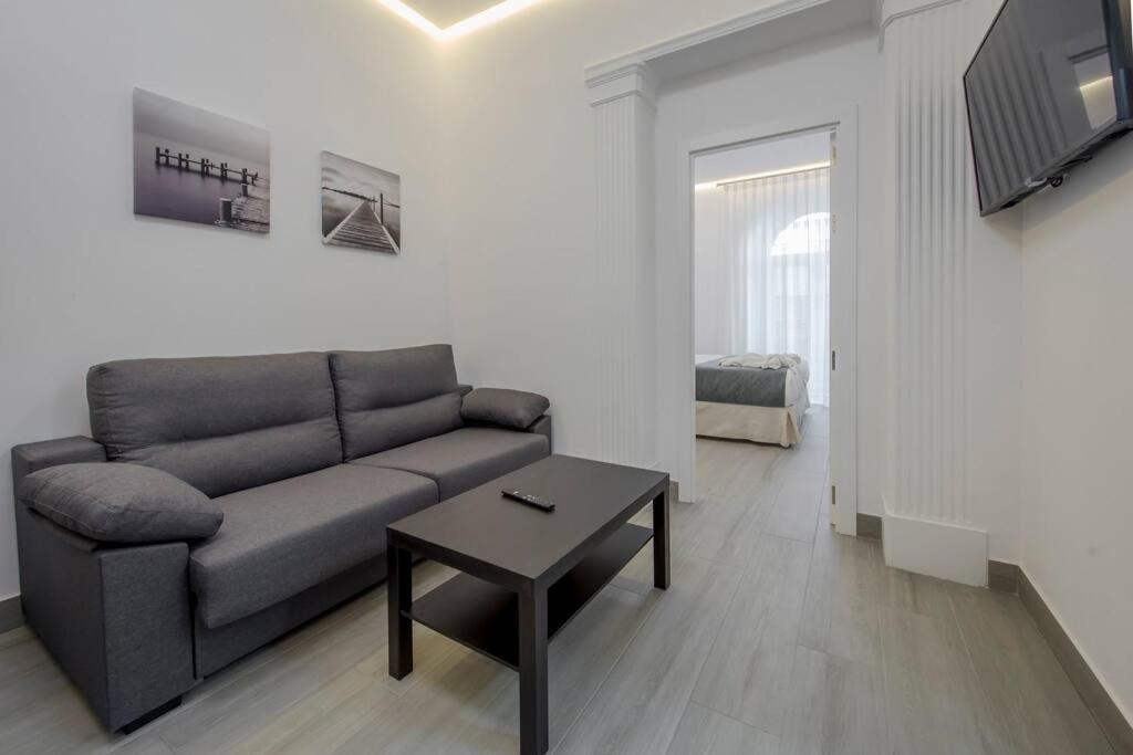 Suara Apartamentos 2 Madrid Exterior foto