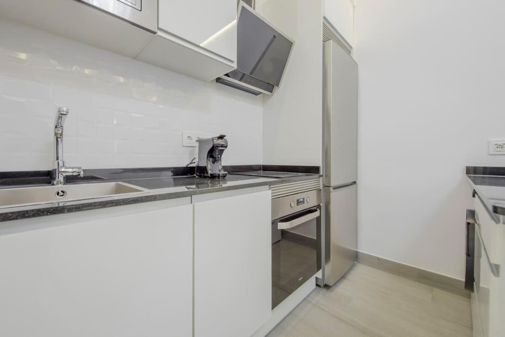 Suara Apartamentos 2 Madrid Exterior foto